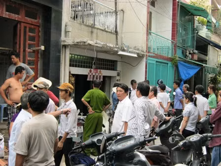 Xác chết người đàn ông bí ẩn gây chấn động khu phố ảnh 1