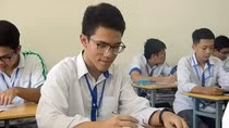 Tiến Mạnh chia sẻ mục tiêu trong tương lai là đạt kết quả cao tại kỳ thi học sinh giỏi quốc gia và phấn đấu đạt học bổng du học Mỹ. (Ảnh: CTV)