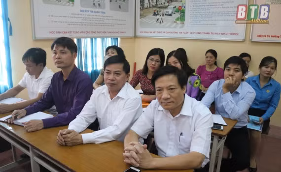 Đổi mới phương pháp hiện chỉ để diễn lúc thao giảng và thi giáo viên dạy giỏi ảnh 2 Đổi mới phương pháp hiện chỉ để diễn lúc thao giảng và thi giáo viên dạy giỏi ảnh 2
