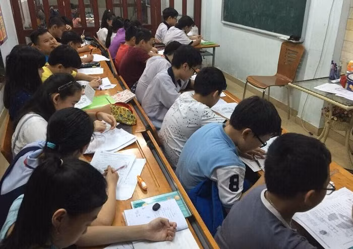 Giáo viên phải thề không dạy thêm trái pháp luật ảnh 2 Giáo viên phải thề không dạy thêm trái pháp luật ảnh 2