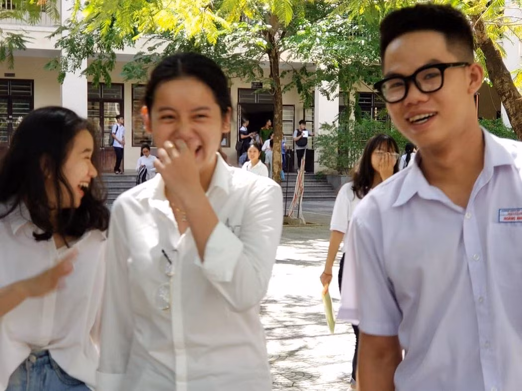 Mang tài liệu vào phòng thi, thí sinh ở Đà Nẵng bị đình chỉ
