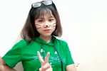 Nữ sinh dân tộc Mông mồ côi, vượt khó nuôi ước mơ trở thành cô giáo dạy Văn