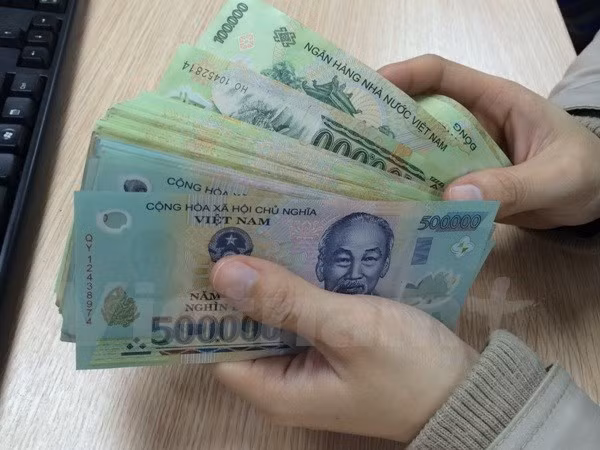 Suất ăn bán trú, một loại hình suất ăn có “hoa hồng” thơm nức mũi (Ảnh minh họa: TTXVN).
