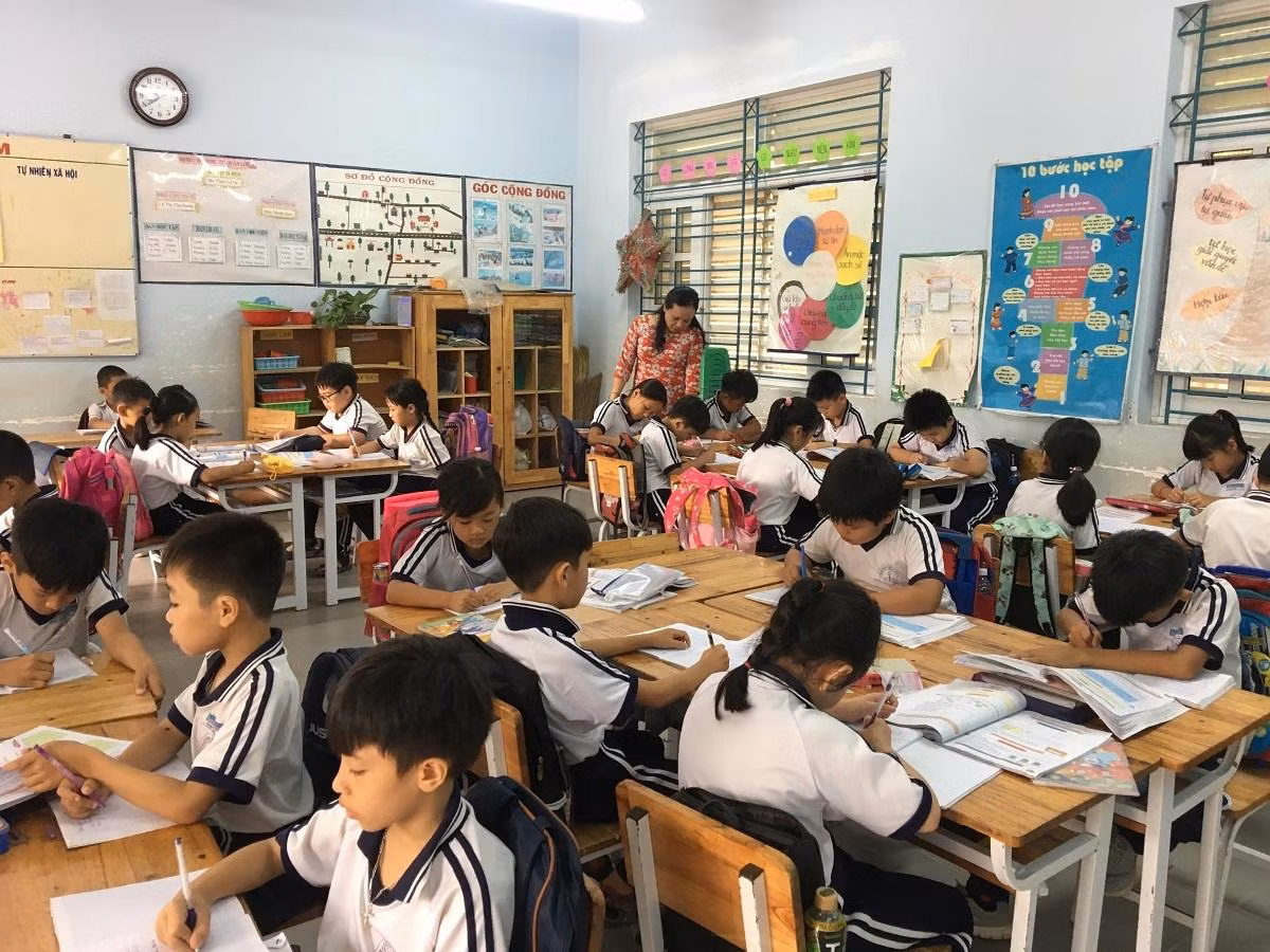 Người hiệu trưởng giỏi sẽ biết phát huy thế mạnh của giáo viên (Ảnh Đỗ Quyên)