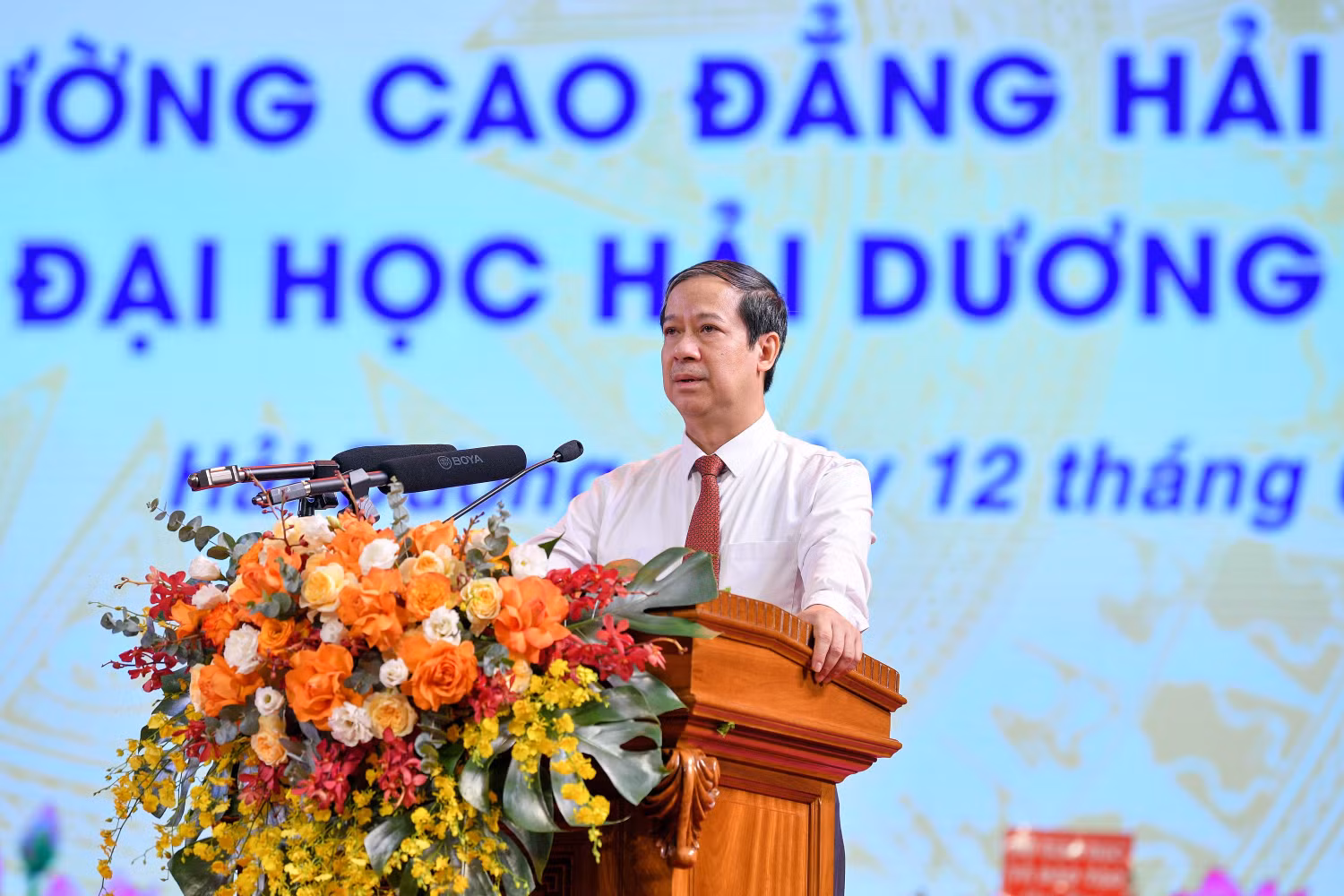 Bộ trưởng Nguyễn Kim Sơn phát biểu tại buổi lễ (ảnh: Bộ Giáo dục và Đào tạo) Bộ trưởng Nguyễn Kim Sơn phát biểu tại buổi lễ (ảnh: Bộ Giáo dục và Đào tạo)