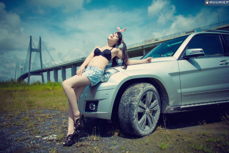 Cá tính mạnh thường bộc lộ ra ngoài Mercedes benz GLK 4matic thể hiện một xu hướng thiết kế hiện đại nhưng đầy sáng tạo và hiệu quả