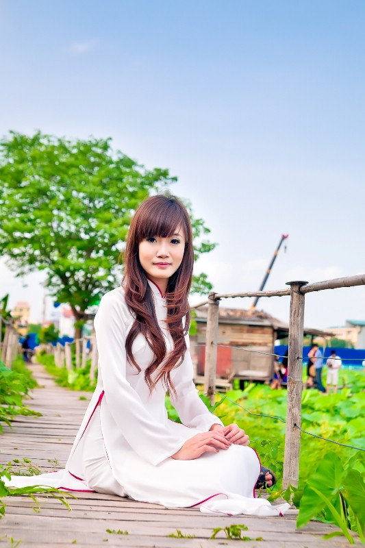 Câu châm ngôn yêu thích "Hãy sống, hãy làm hết mình khi bạn còn có thể !" và luôn coi đó là một mục tiêu trong cuộc sống, đặc biệt là cống hiến cho niềm đam mê họa sĩ của mình. <<HOTGIRL HỌC V IỆN BÁO CHÍ ĐẸP RẠNG NGỜI TRONG SẮC THU <<NỮ SINH ĐH PHƯƠNG ĐÔNG THƯỚT THA ÁO DÀI <<NGẨN NGƠ TRƯỚC STYLE DỄ THƯƠNG CỦA HƯƠNG ZINNIE <<HOTGIRL THANH THỦY ƯỚC MƠ LÀM CÔ GIÁO <<NÉT HỒN NHIÊN TINH NGHỊCH CỦA NỮ DIỄN VIÊN NHÍ HÀ ANH