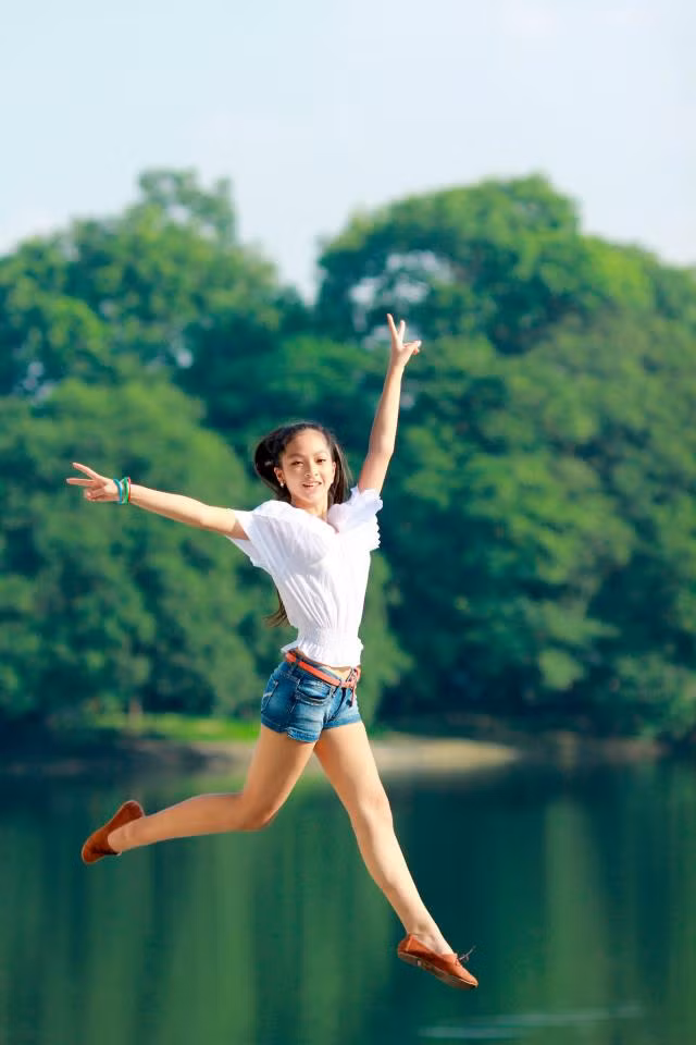 <<Á KHÔI CĐ TÀI CHÍNH - HẢI QUAN ĐẸP LÃNG MẠN TRONG SẮC TÍM <<HOT GIRL CẨM TÚ ĐẸP LÃNG MẠN TRONG SẮC MÀU HOA CỎ <<NGỠ NGÀNG HOT GIRL CÓ VẺ ĐẸP GIỐNG CA SỸ BẢO THY <<NỮ SINH CĐ DU LỊCH ĐẸP DỊU DÀNG TRONG NẮNG THU