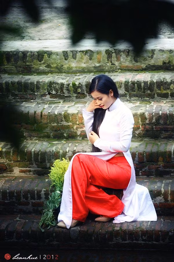 Thùy Dương đằm thắm trong ống kính của nhiếp ảnh Đàm Nguyễn. <<NỮ SINH KINH BẮC DỊU DÀNG KHOE SẮC TRONG TÀ ÁO DÀI <<HOT GIRL CẨM TÚ ĐẸP LÃNG MẠN TRONG SẮC MÀU HOA CỎ <<NGỠ NGÀNG HOT GIRL CÓ VẺ ĐẸP GIỐNG CA SỸ BẢO THY <<NỮ SINH CĐ DU LỊCH ĐẸP DỊU DÀNG TRONG NẮNG THU Thùy Dương đằm thắm trong ống kính của nhiếp ảnh Đàm Nguyễn. <<NỮ SINH KINH BẮC DỊU DÀNG KHOE SẮC TRONG TÀ ÁO DÀI <<HOT GIRL CẨM TÚ ĐẸP LÃNG MẠN TRONG SẮC MÀU HOA CỎ <<NGỠ NGÀNG HOT GIRL CÓ VẺ ĐẸP GIỐNG CA SỸ BẢO THY <<NỮ SINH CĐ DU LỊCH ĐẸP DỊU DÀNG TRONG NẮNG THU