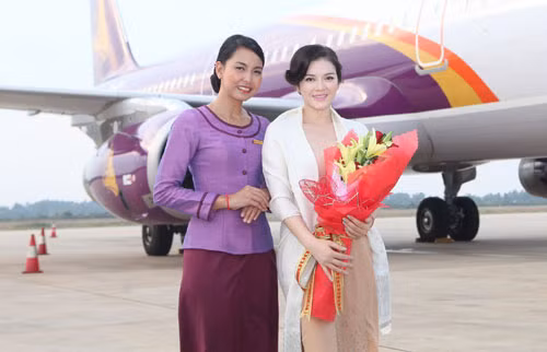 Đây là lần đầu tiên thăm Cam Pu Chia, Lý Nhã Kỳ chia sẻ rất ấn tượng với sự thân thiện của đất nước này. Đây là lần đầu tiên thăm Cam Pu Chia, Lý Nhã Kỳ chia sẻ rất ấn tượng với sự thân thiện của đất nước này.