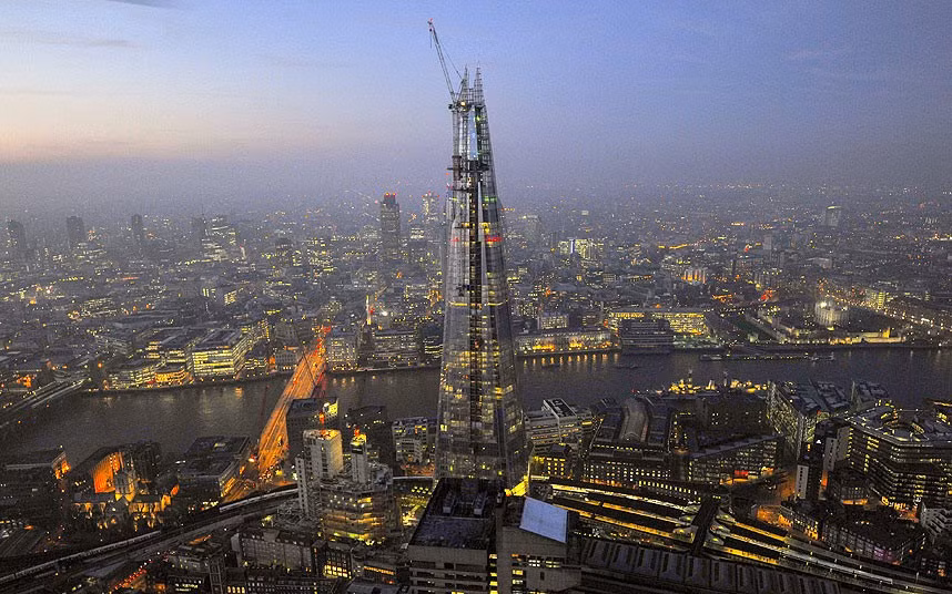 Tòa tháp Shard, London, Anh.