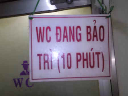 Nhà vệ sinh cũng bảo trì.