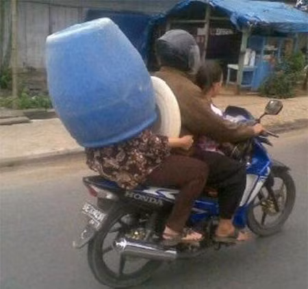 Đỡ phải suy nghĩ xem nên để đồ ở đâu.