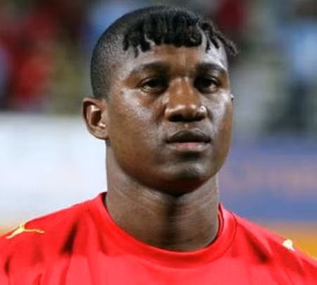 Cầu thủ người Angola, Manuel Loco.