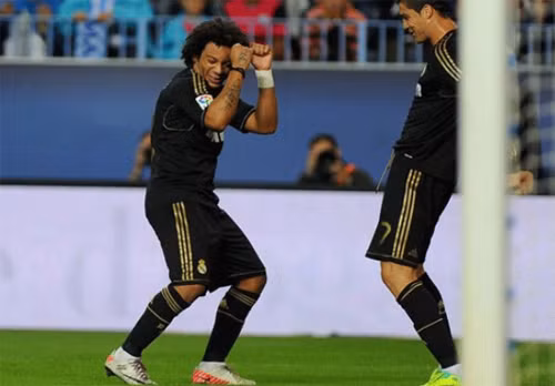 Cristiano Ronaldo với vũ điệu ăn mừng bàn thắng độc đáo cùng đồng đội Marcelo.