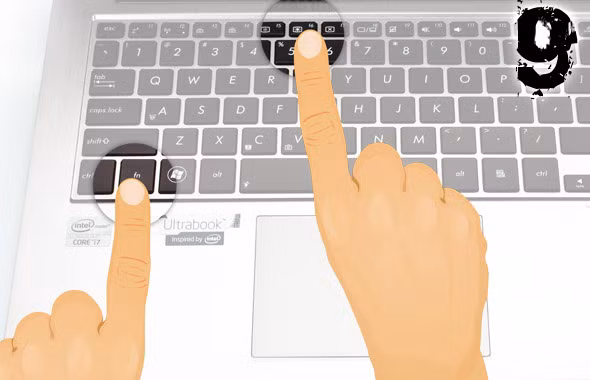 Phím chức năng gây bất tiện: Rất nhiều người có thói quen dùng laptop bằng một ngón. Có lẽ với cách này, họ khó có thể sử dụng được những phím chức năng vì có khá nhiều thiết bị sở hữu những nút chức năng được ẩn đi bằng một tổ hợp 2 hoặc 3 phím bấm. Thật là phiền phức nếu như phải kết hợp nhiều phím để thao tác những chức năng cơ bản như tăng giảm âm lượng hay độ sáng của màn hình.