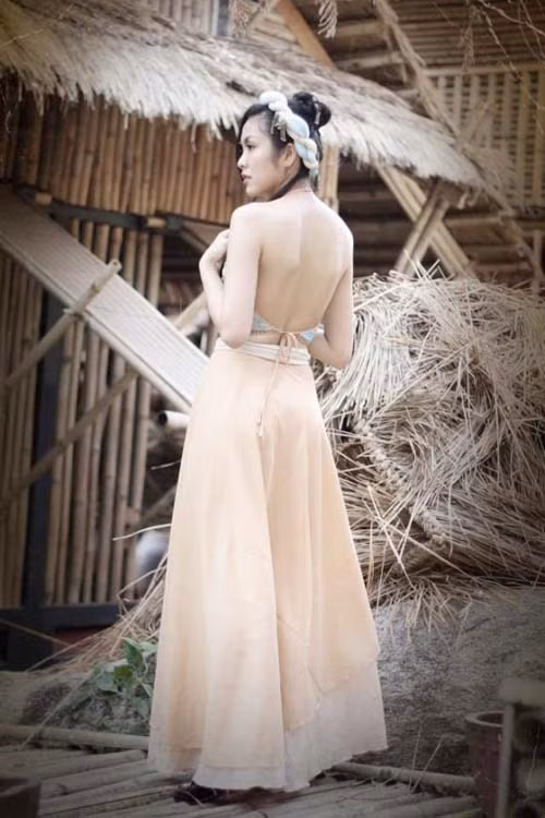 Tăng Thanh Hà hút mắt với cơ thể ngọc ngà. Tăng Thanh Hà hút mắt với cơ thể ngọc ngà.