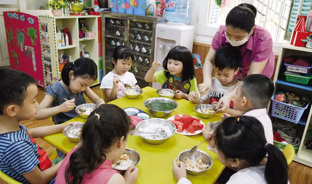 Hà Nội nỗ lực đảm bảo an toàn thực phẩm học đường