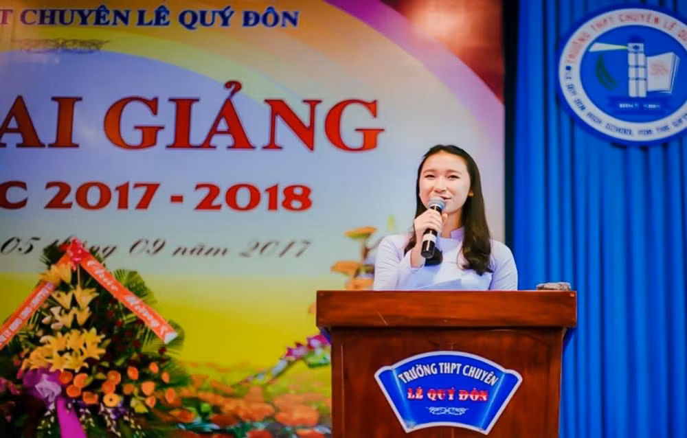 Học sinh Đào Ngọc Minh Khuê, ảnh do Trường Đại học Tôn Đức Thắng cung cấp.