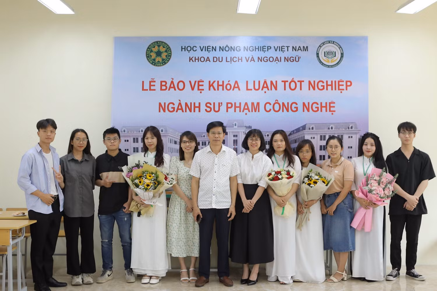 2fecfaf14958ea06b349.jpg