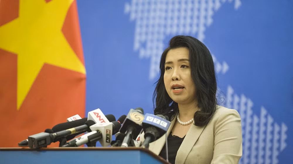 Người Phát ngôn Bộ Ngoại giao Lê Thị Thu Hằng. Người Phát ngôn Bộ Ngoại giao Lê Thị Thu Hằng.