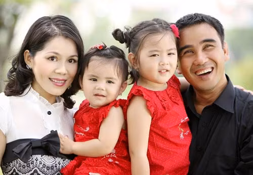 Gia đình nhỏ của nghệ sĩ Quyền Linh