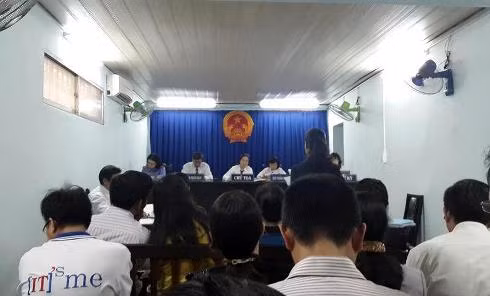 Phiên xử giữa Công ty IConnect và trường Đại học Hoa Sen tại Tòa kinh tế - Tòa án TP.HCM (ảnh: T.Q)