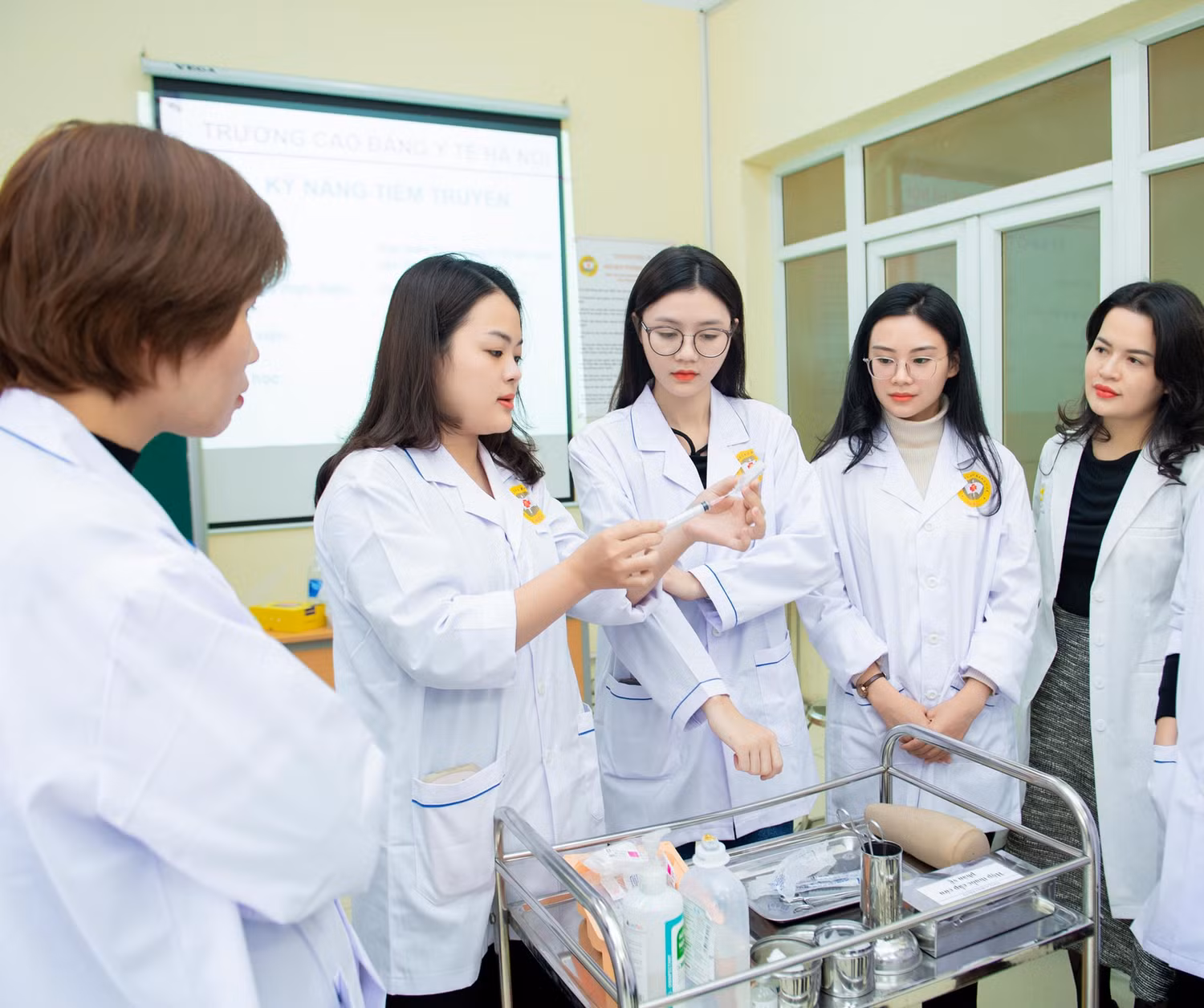 SV Trường Cao đẳng Y tế hà Nội.jpg