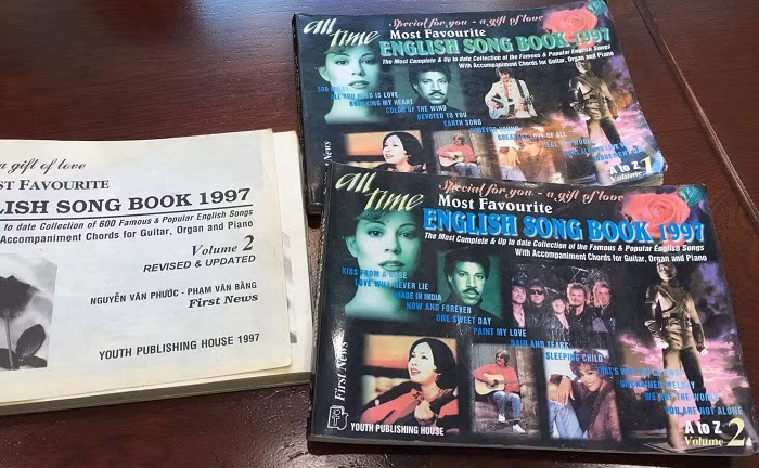 All Time Most Favourite English Song Book 1997 – (Tuyển tập 600 ca khúc tiếng Anh yêu thích nhất mọi thời đại).