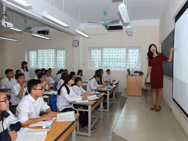 Chương trình mới tích hợp sâu ở lớp dưới, phân hóa dần ở lớp trên ảnh 2 Chương trình mới tích hợp sâu ở lớp dưới, phân hóa dần ở lớp trên ảnh 2