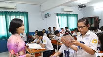 6 tác phẩm bắt buộc của môn Ngữ văn mới chỉ làm rõ được 1 trong 5 phẩm chất ảnh 2 6 tác phẩm bắt buộc của môn Ngữ văn mới chỉ làm rõ được 1 trong 5 phẩm chất ảnh 2