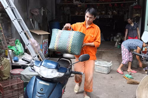 Vợt châu chấu, hốt bạc 60 triệu đ/tháng, Tin tức trong ngày, nghe vot chau chau, chau chau,chim canh ,chim, mua chau chau, moi chim