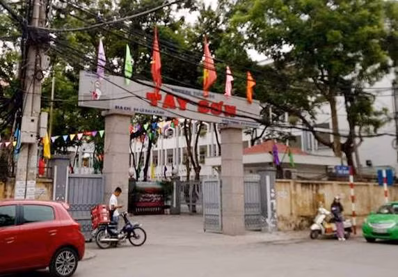Trường tiểu học Tây Sơn (ảnh: NHÂN CHÍ).