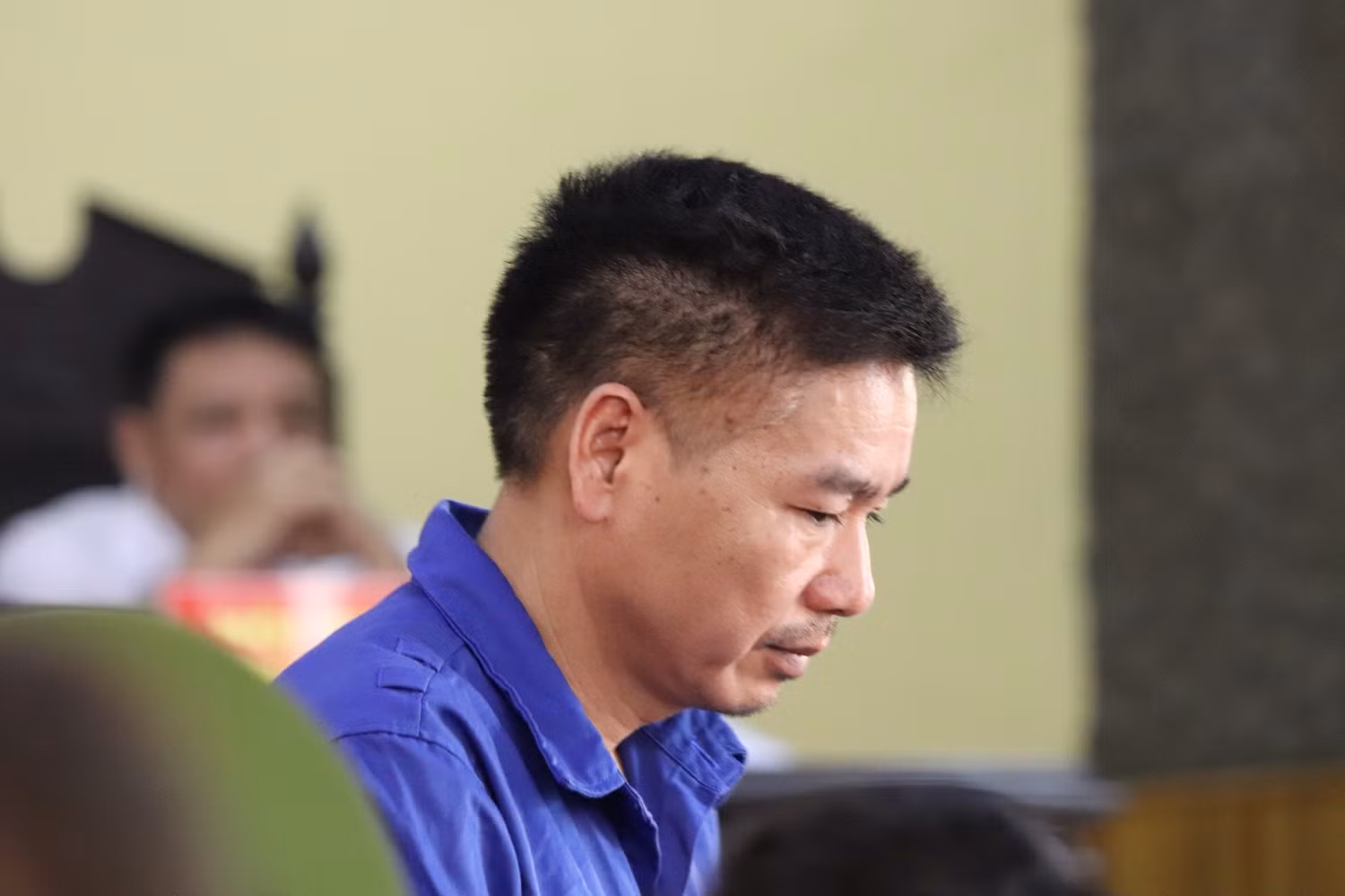 Bị cáo Trần Xuân Yến khai vai trò của ông Hoàng Tiến Đức là trưởng ban chấm thi trong kỳ thi trung học phổ thông quốc gia 2018 tại Sơn La. Ảnh: Vũ Phương. Bị cáo Trần Xuân Yến khai vai trò của ông Hoàng Tiến Đức là trưởng ban chấm thi trong kỳ thi trung học phổ thông quốc gia 2018 tại Sơn La. Ảnh: Vũ Phương.