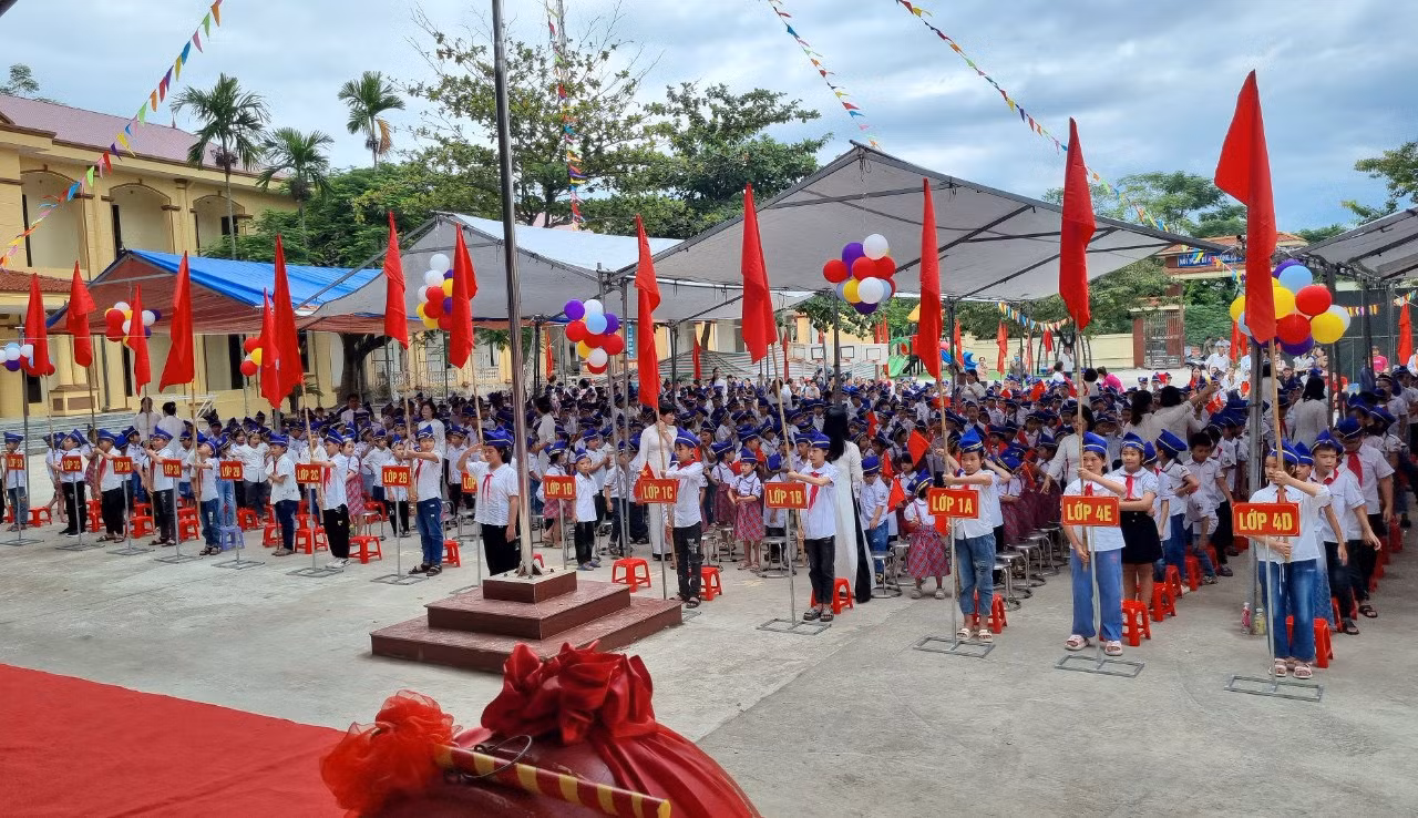 Năm học mới 2023 - 2024, Trường Tiểu học Yên Thạch (Vĩnh Phúc) có hơn 700 học sinh
