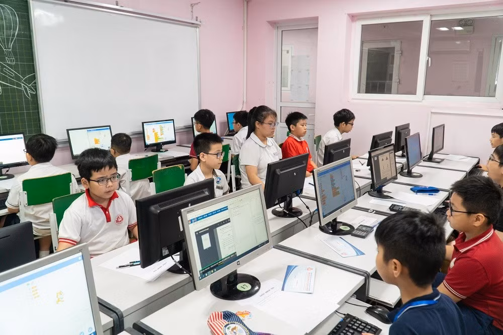 Bộ Giáo dục và Đào tạo đã áp dụng nhiều giải pháp công nghệ thông tin để nâng cao chất lượng dạy và học Bộ Giáo dục và Đào tạo đã áp dụng nhiều giải pháp công nghệ thông tin để nâng cao chất lượng dạy và học
