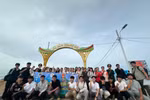 TPHCM: Giáo viên đi cùng 30 thí sinh xã đảo Thạnh An vượt biển vào đất liền dự thi tốt nghiệp