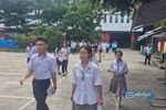 TPHCM: Một điểm thi có 3 đề bị lỗi in phải mở đề dự phòng, thí sinh được bù giờ làm bài