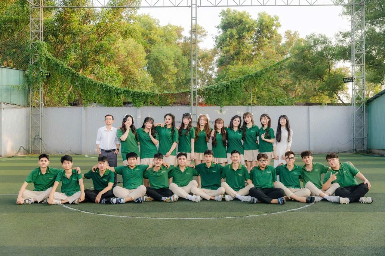 bamboo-school.jpg