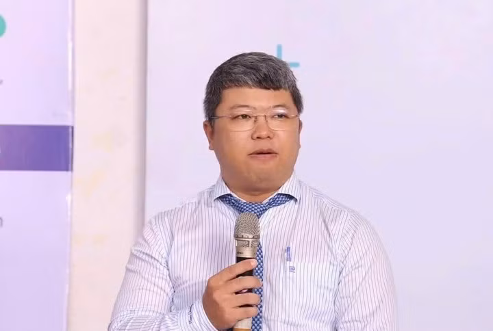 Phó giáo sư, Tiến sĩ Trần Quốc Trung - Giáo sư trẻ nhất năm 2025. Ảnh: FTU