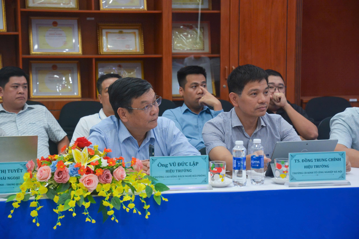 Các đại biểu tham dự hội thảo. Ảnh: NTCC