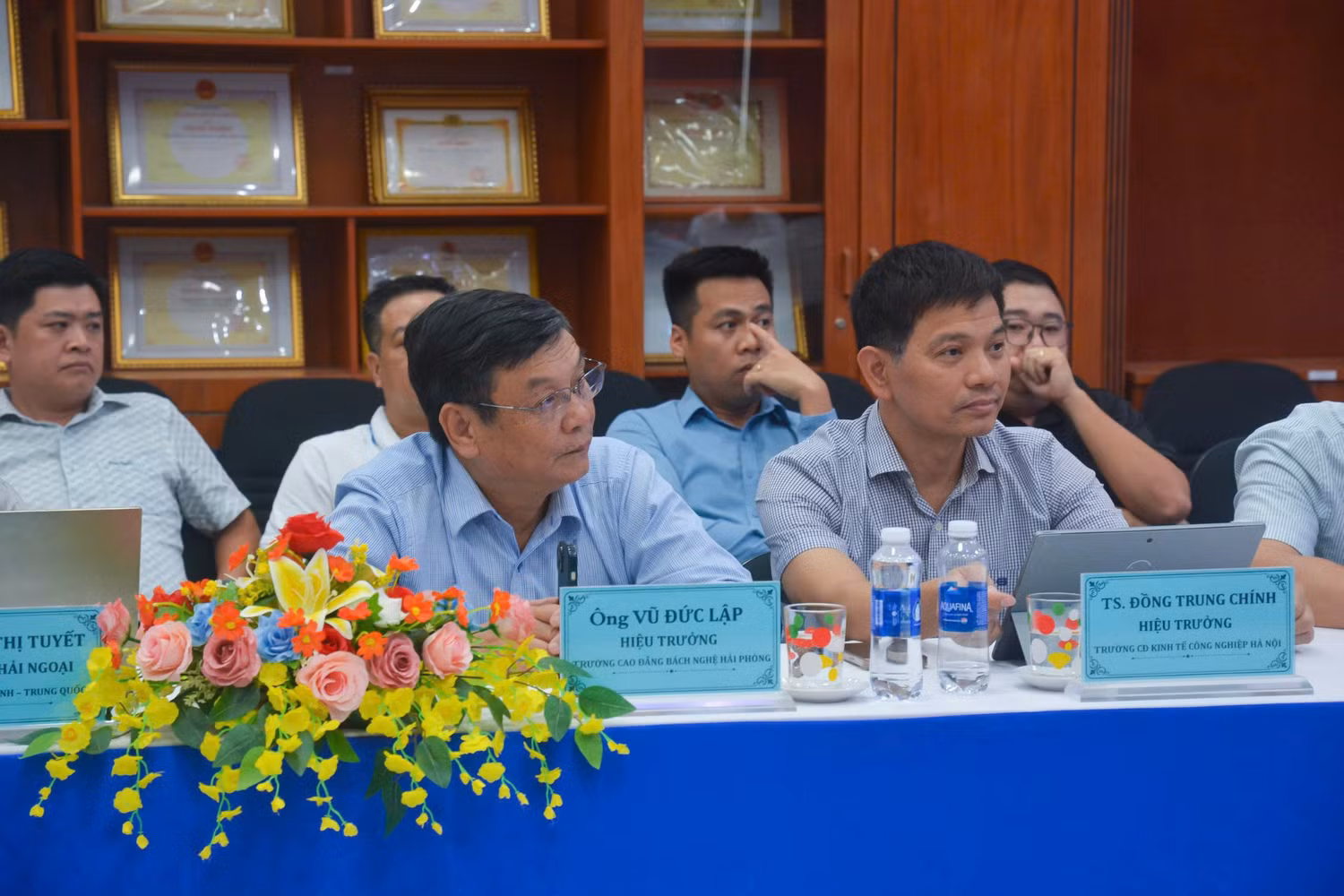 Các đại biểu tham dự hội thảo. Ảnh: NTCC