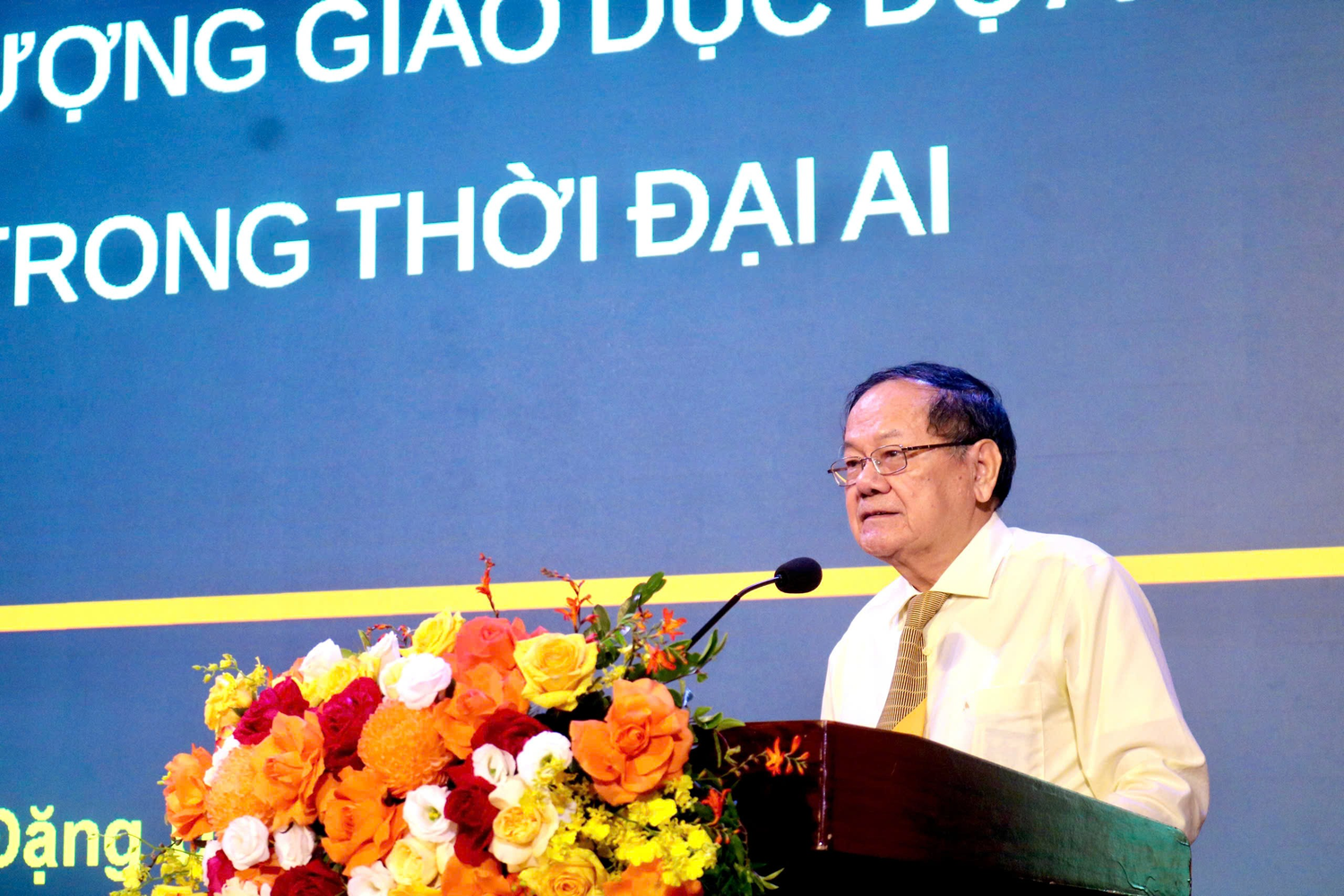 Giáo sư, Tiến sĩ Đặng Ứng Vận - nguyên Chánh Văn phòng Hội đồng Giáo dục Quốc gia, Phó Chủ tịch Hội đồng cố vấn Hiệp hội Các trường đại học, cao đẳng Việt Nam. Ảnh: Doãn Nhàn