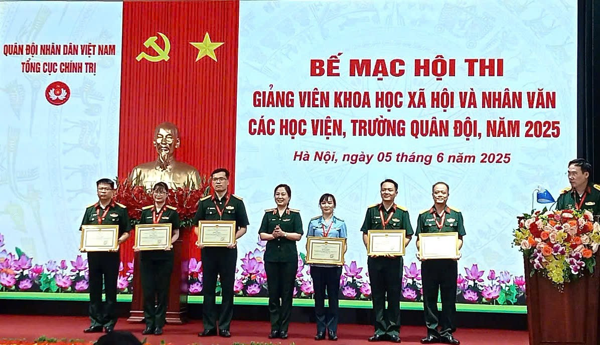 2d7fb95ffa764e281767.jpg