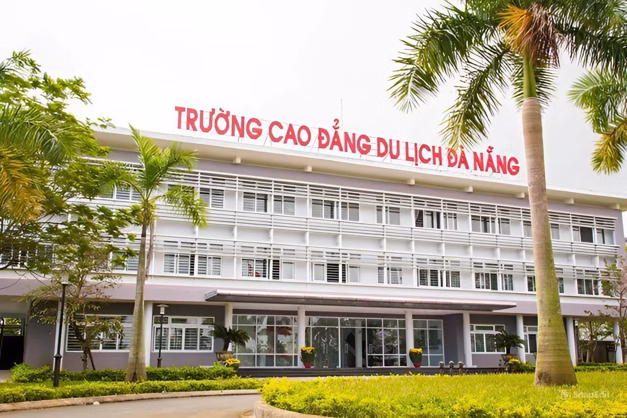 truong-cd-du-lich-dn.jpg