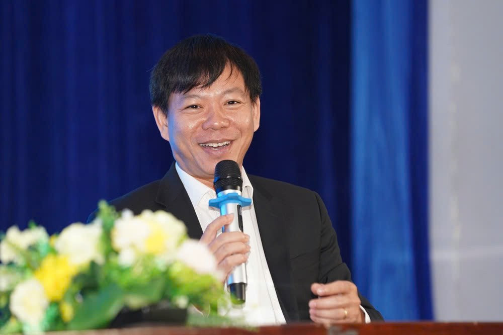 ts-ng-trung-nhan.jpg