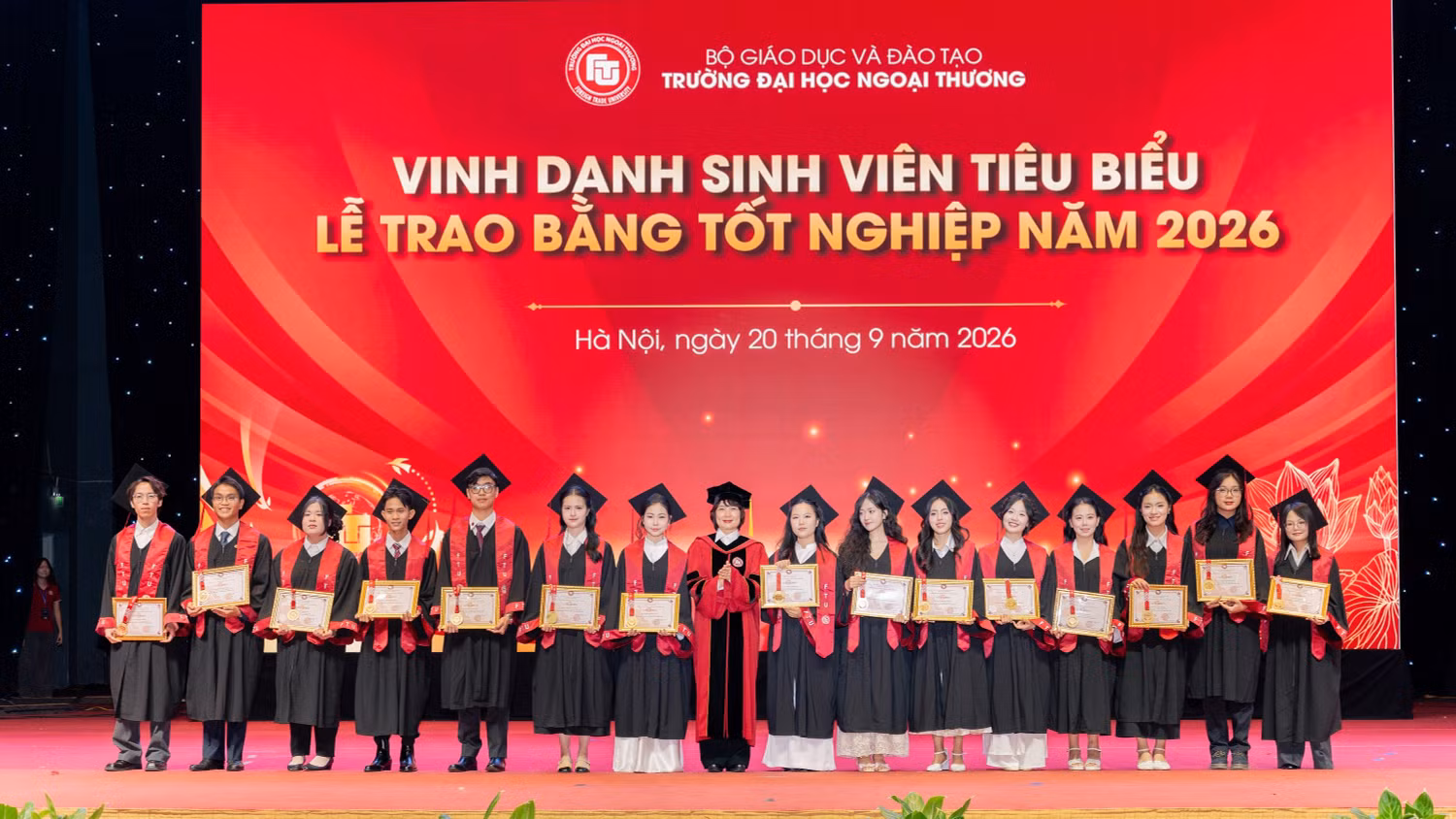 dtn2725.jpg