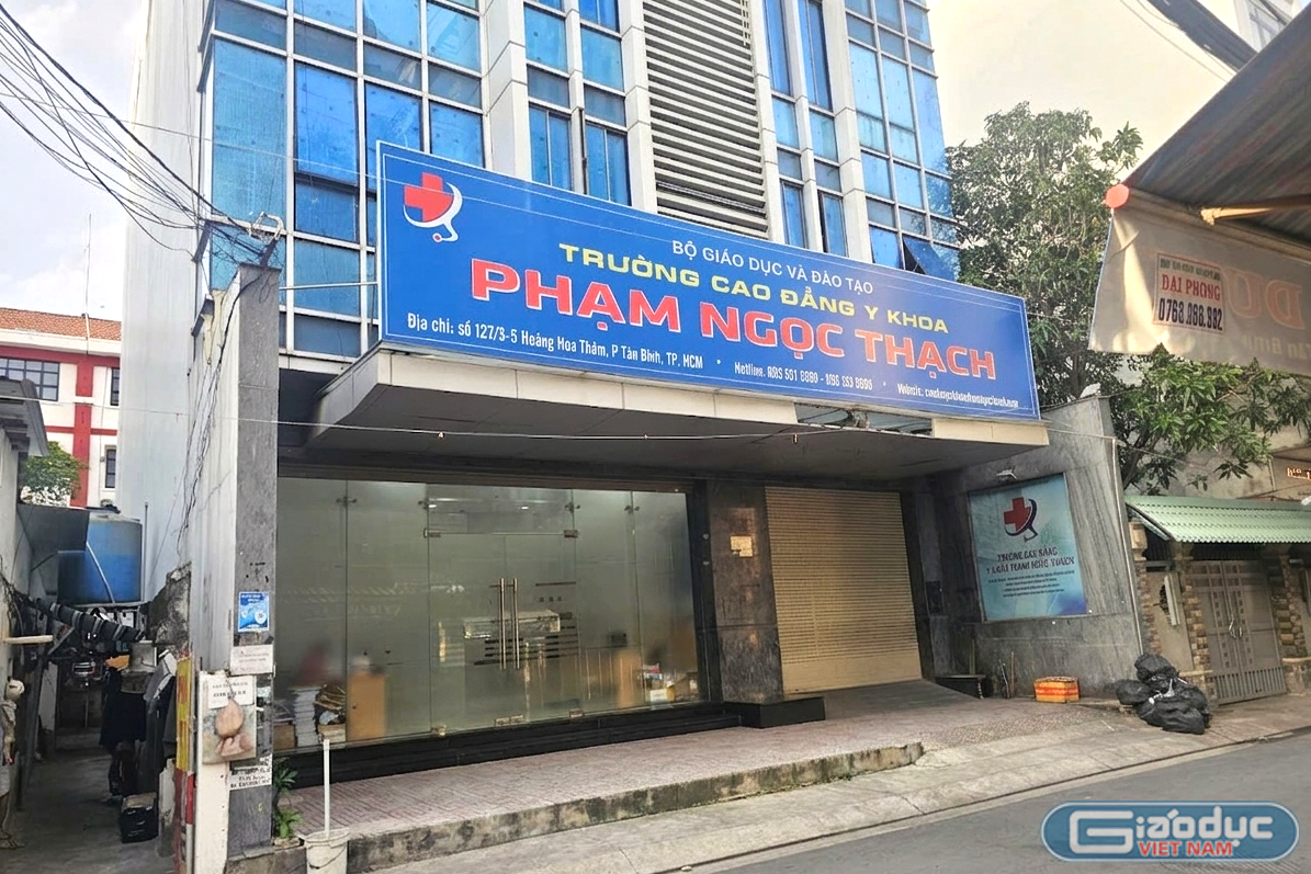 gdvn-truong-cd-y-khoa-pnt.png