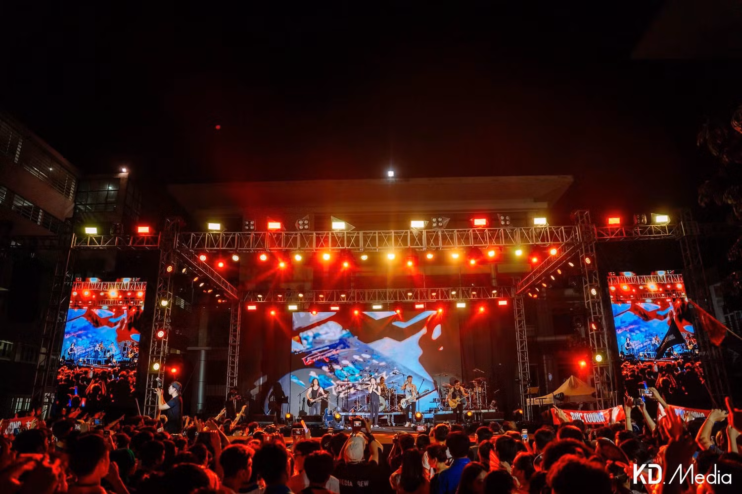 buc-tuong-3.jpg