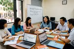 Hiệu trưởng, hiệu phó làm quản lý lâu năm bố trí làm tổ trưởng chuyên môn có phù hợp?